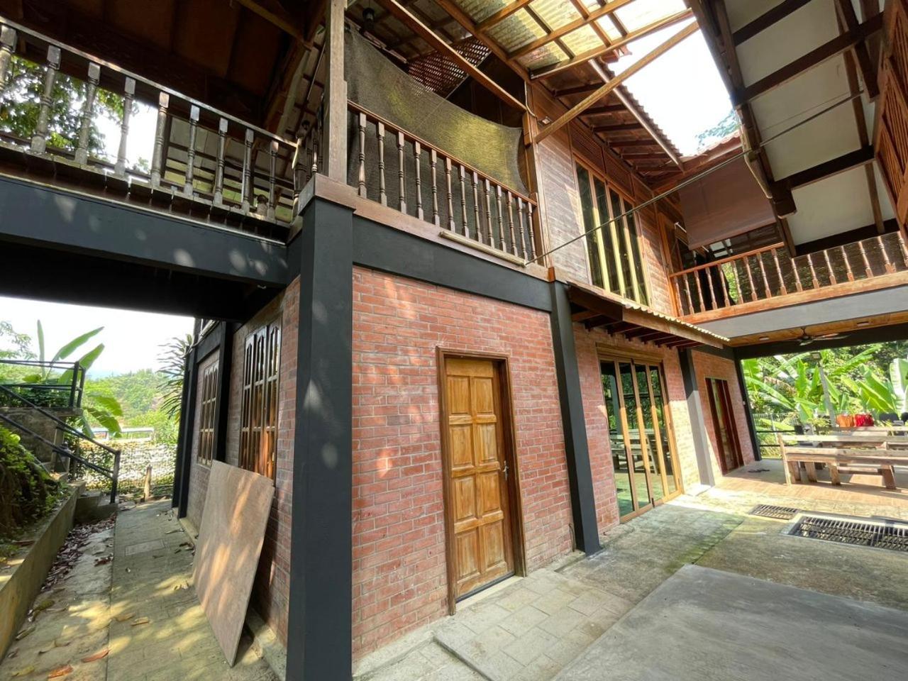 Dr Dusun Hotel Hulu Langat Exterior photo