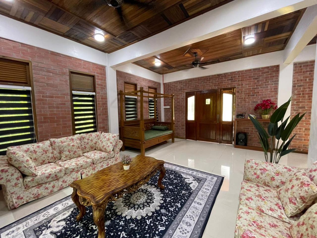 Dr Dusun Hotel Hulu Langat Exterior photo