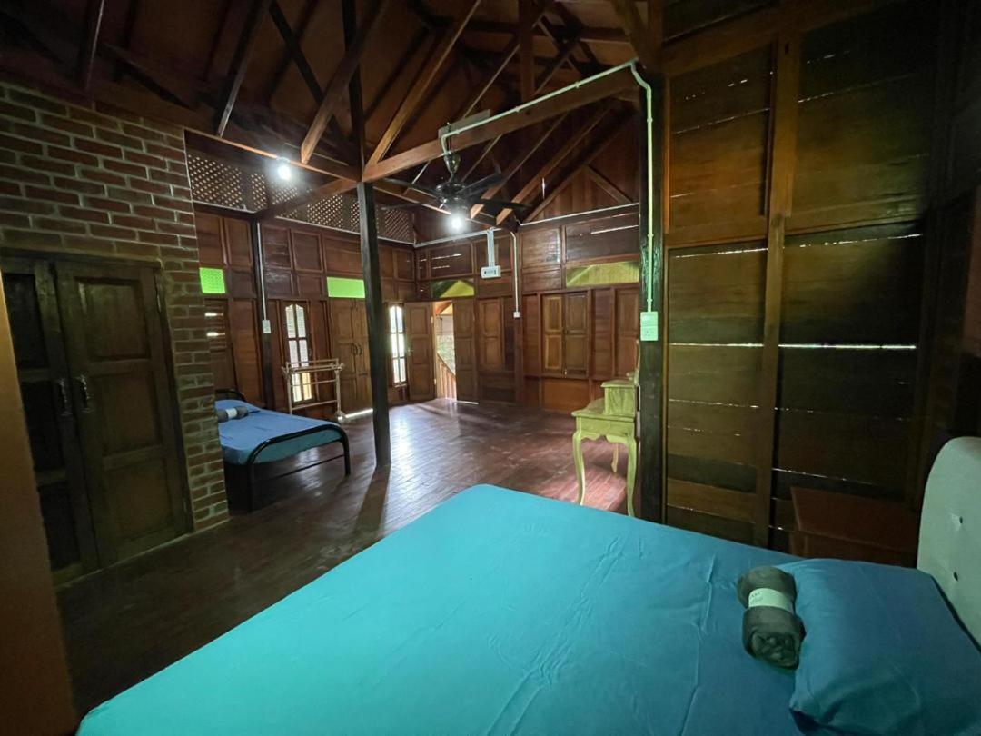 Dr Dusun Hotel Hulu Langat Exterior photo